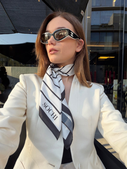 stripes scarf